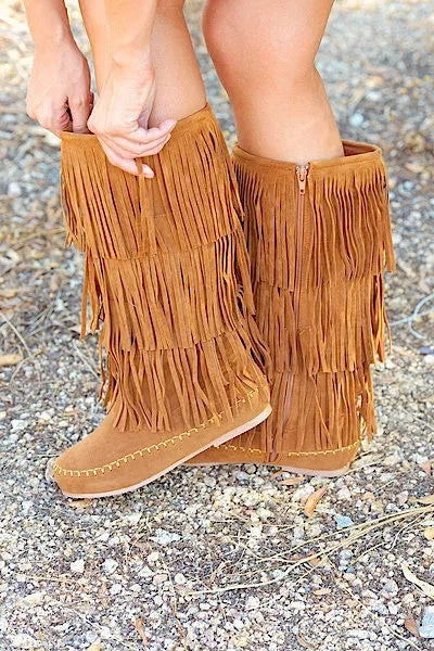 California To Carolina Fringe Boots - Tan