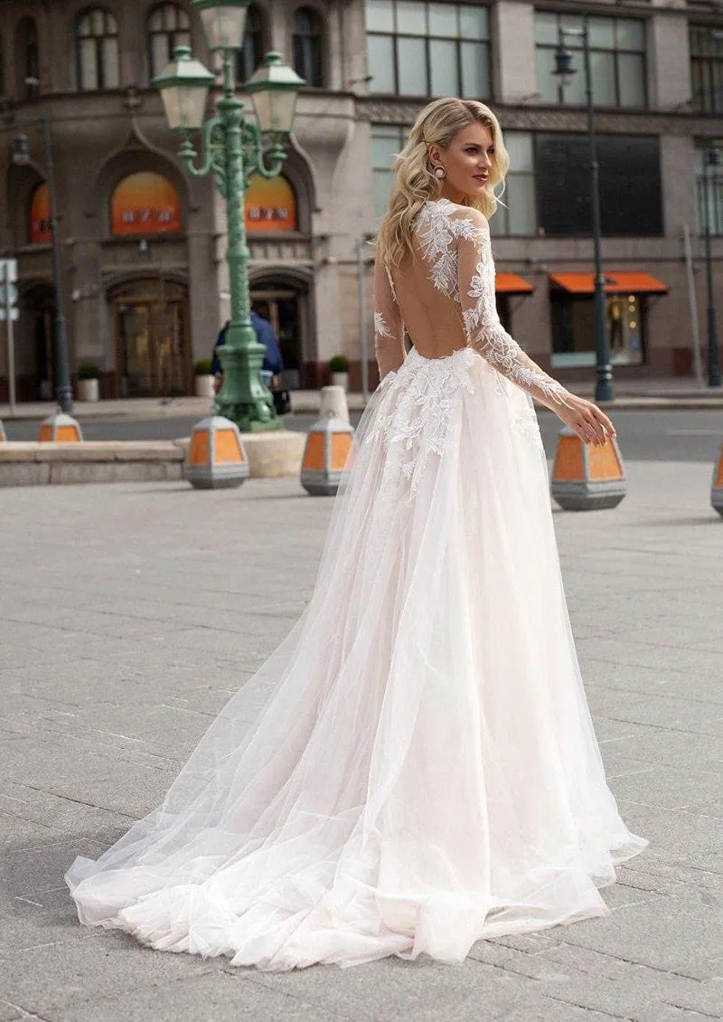 Long Sleeve Boho V neck Ivory Lace Appliques Beach Wedding Dresse