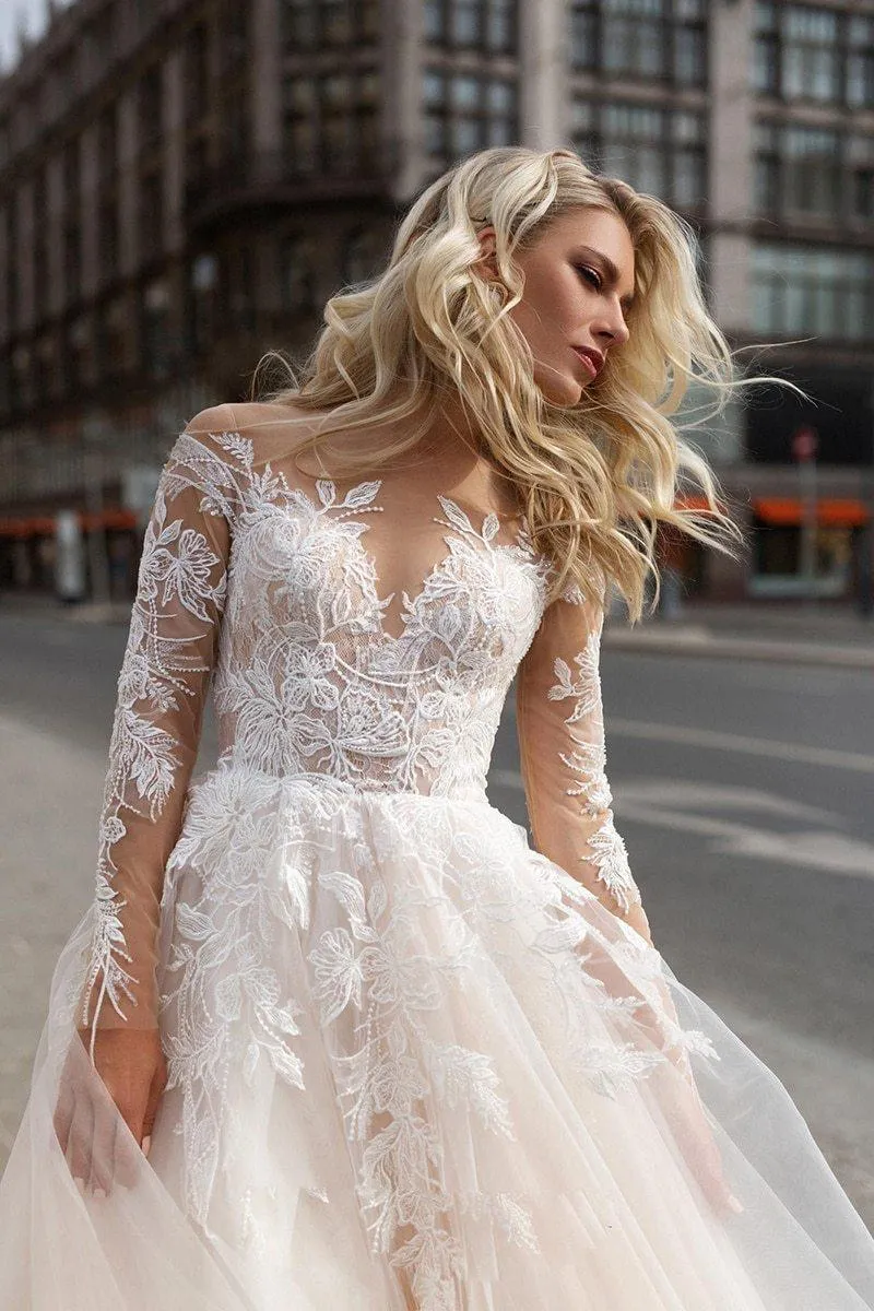 Long Sleeve Boho V neck Ivory Lace Appliques Beach Wedding Dresse